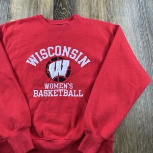 Vintage Wisconsin Badgers Sweatshirt Mens S Red Womens Basketball Team Sweater